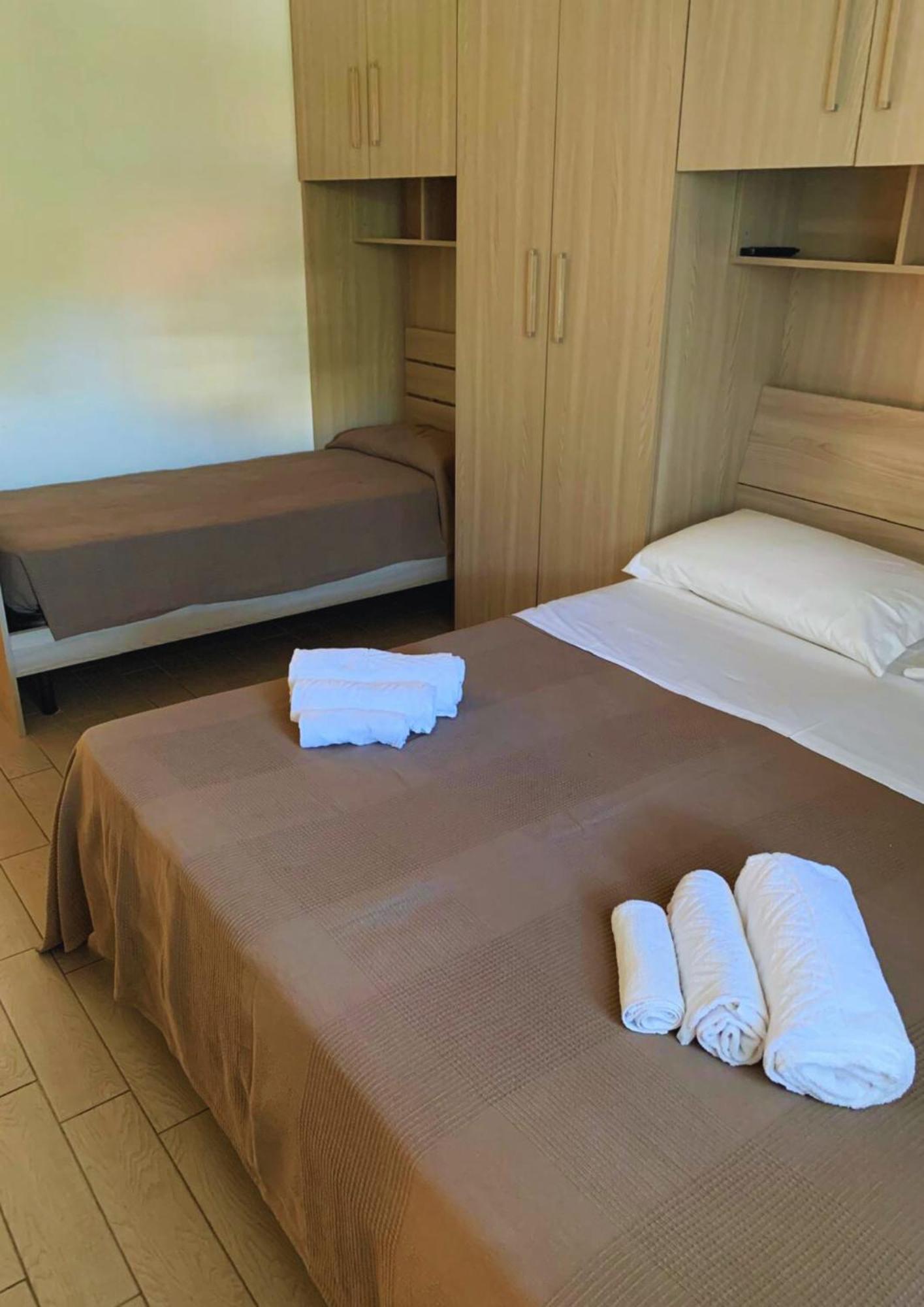 Bellaria Beach Apartments Экстерьер фото